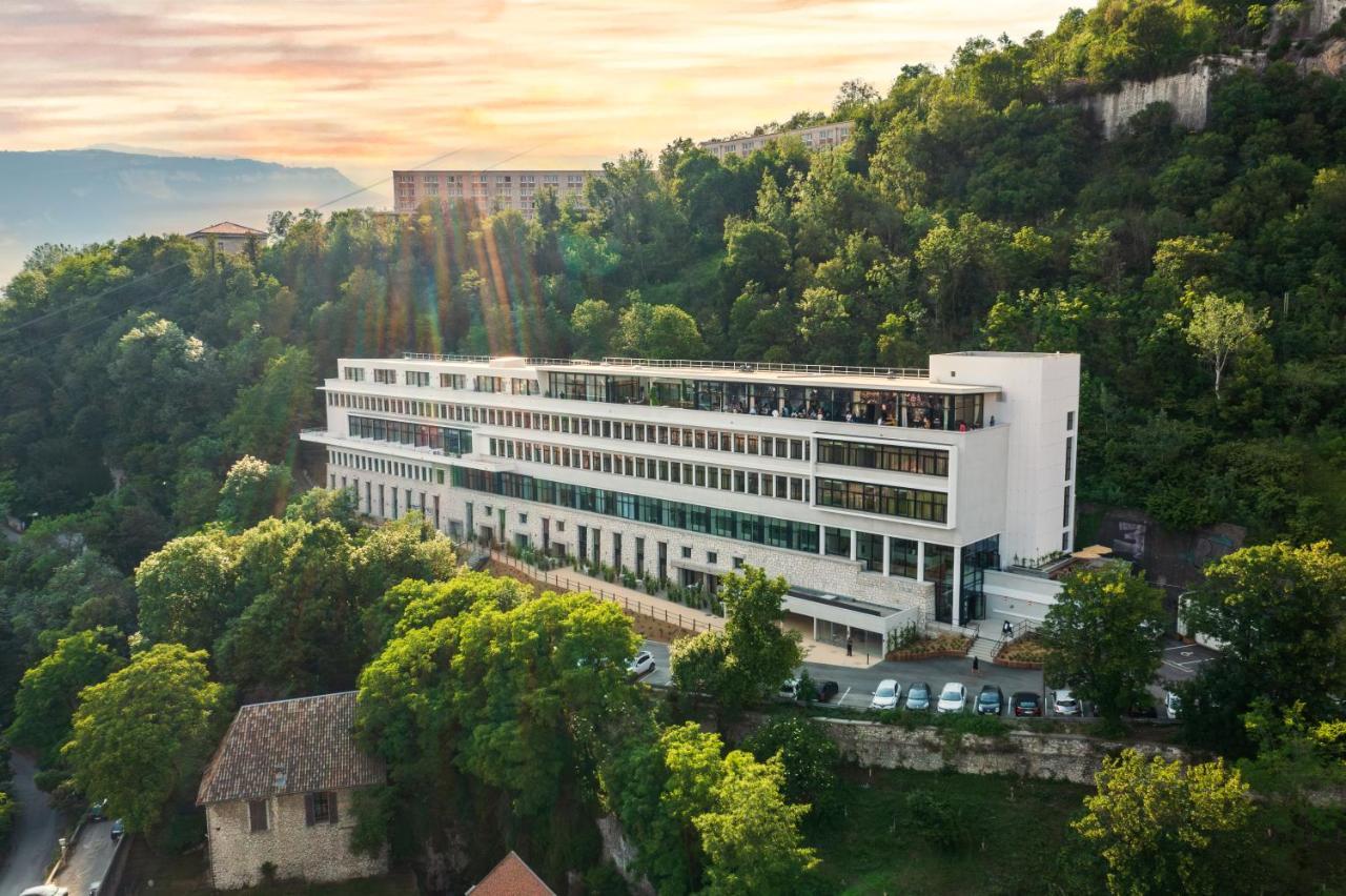 The Babel Community Hotel - Grenoble Bastille Exterior foto