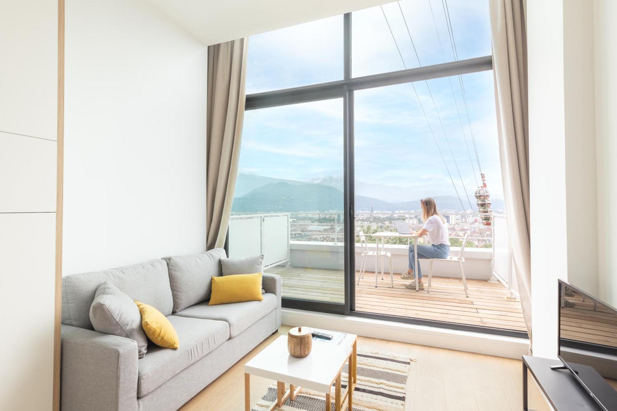 The Babel Community Hotel - Grenoble Bastille Exterior foto